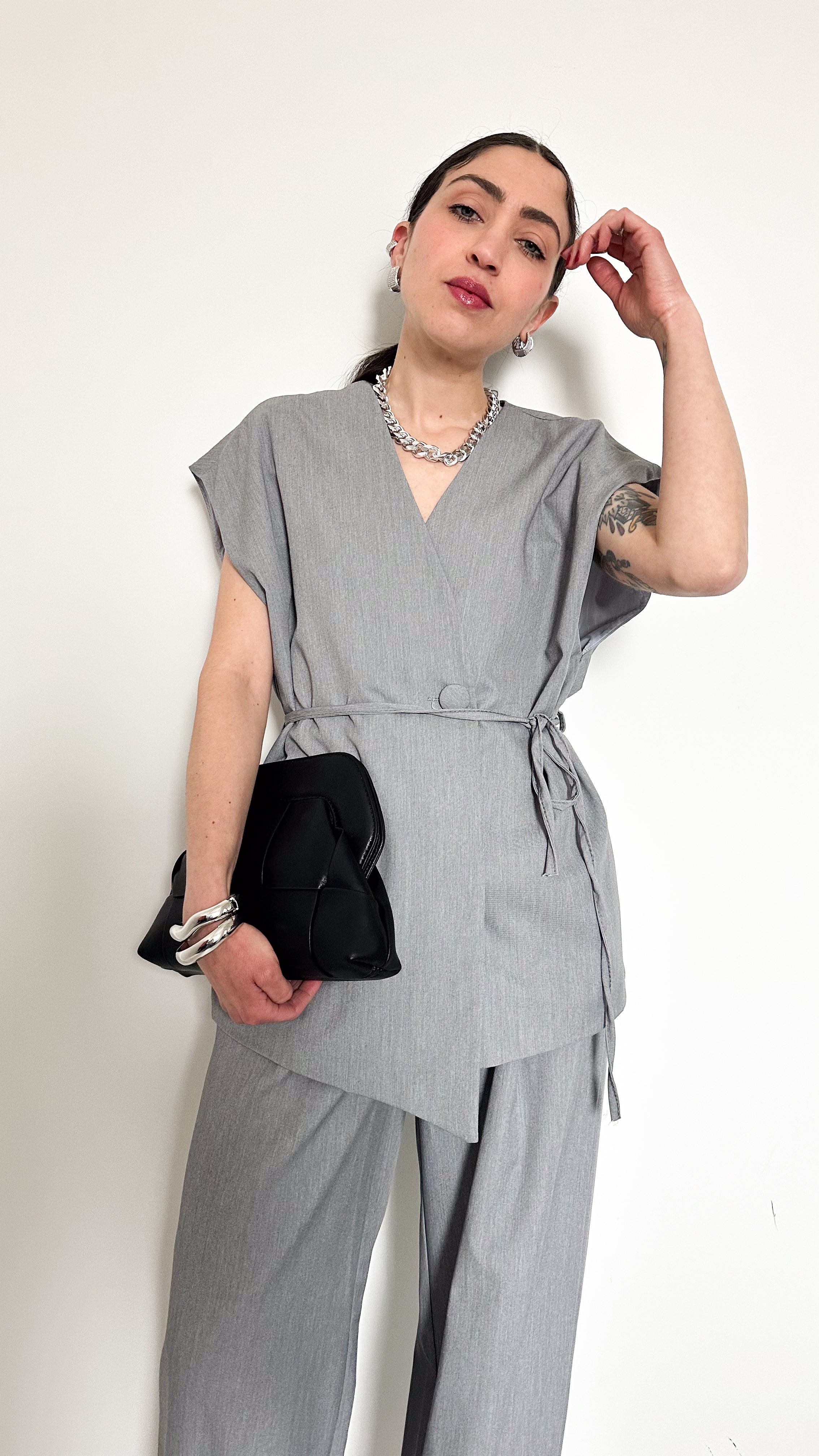 Coordinato Con Cintura Grigio