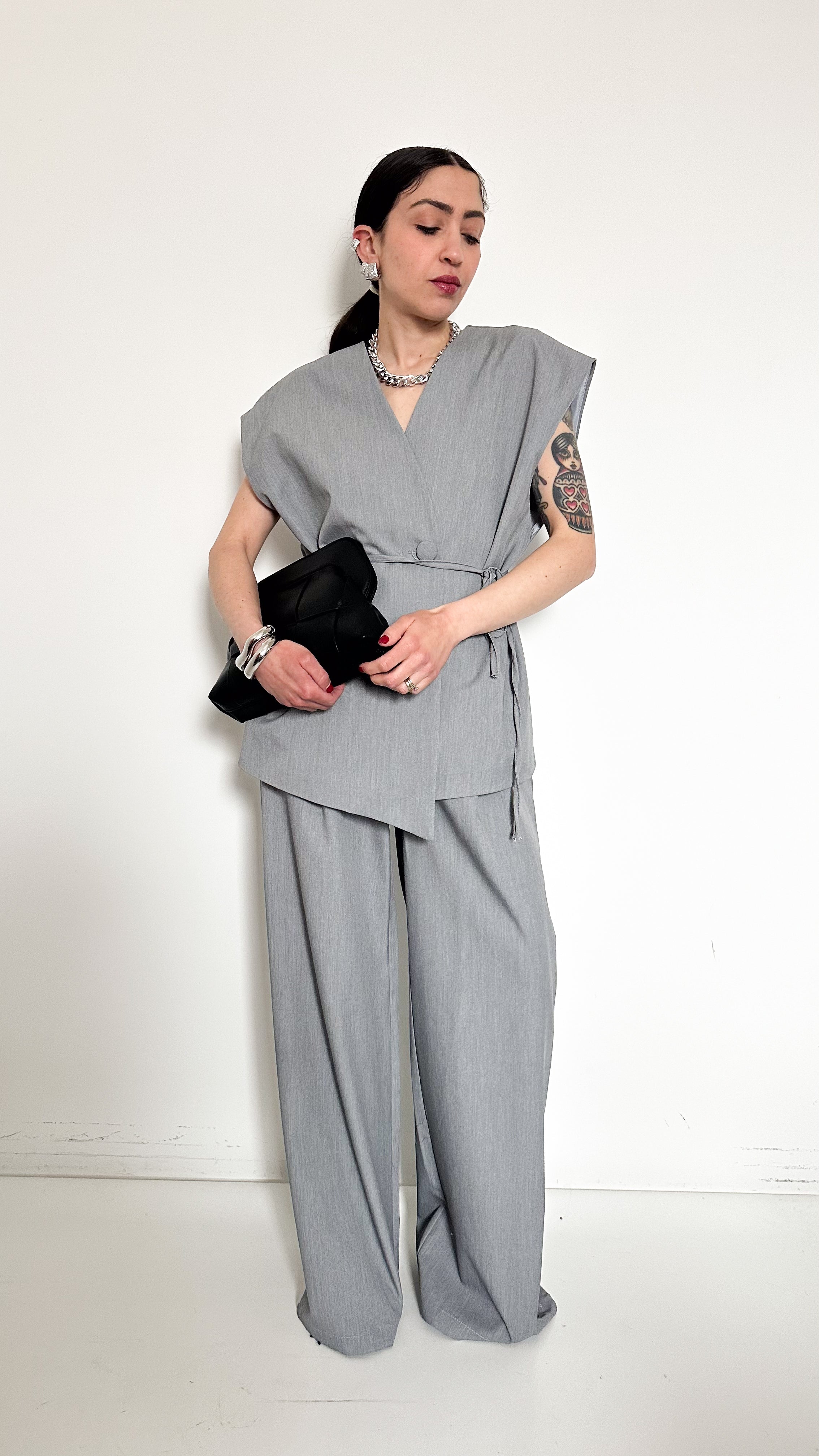 Coordinato Con Cintura Grigio