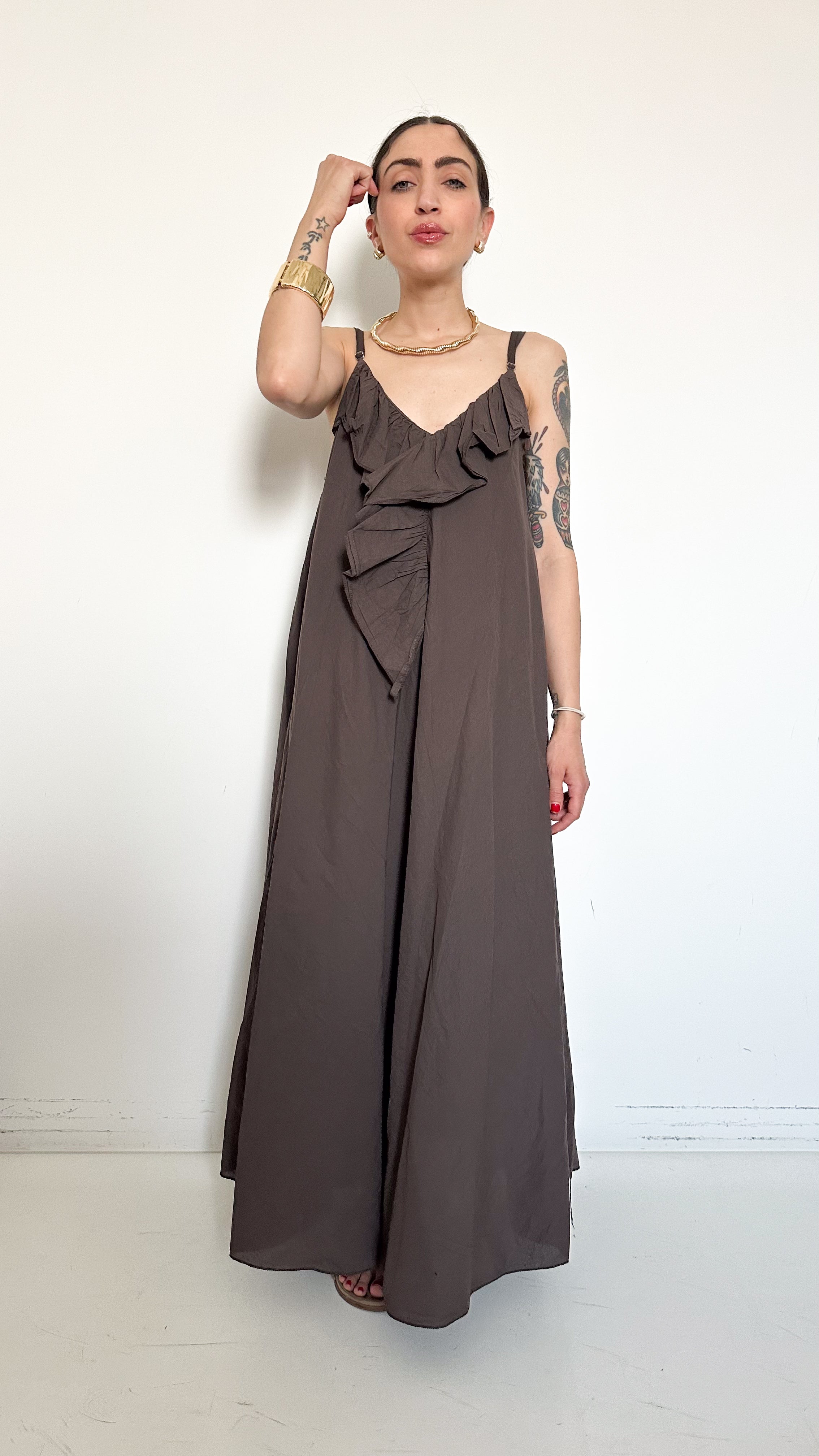Vestito Marrone Con Rouches