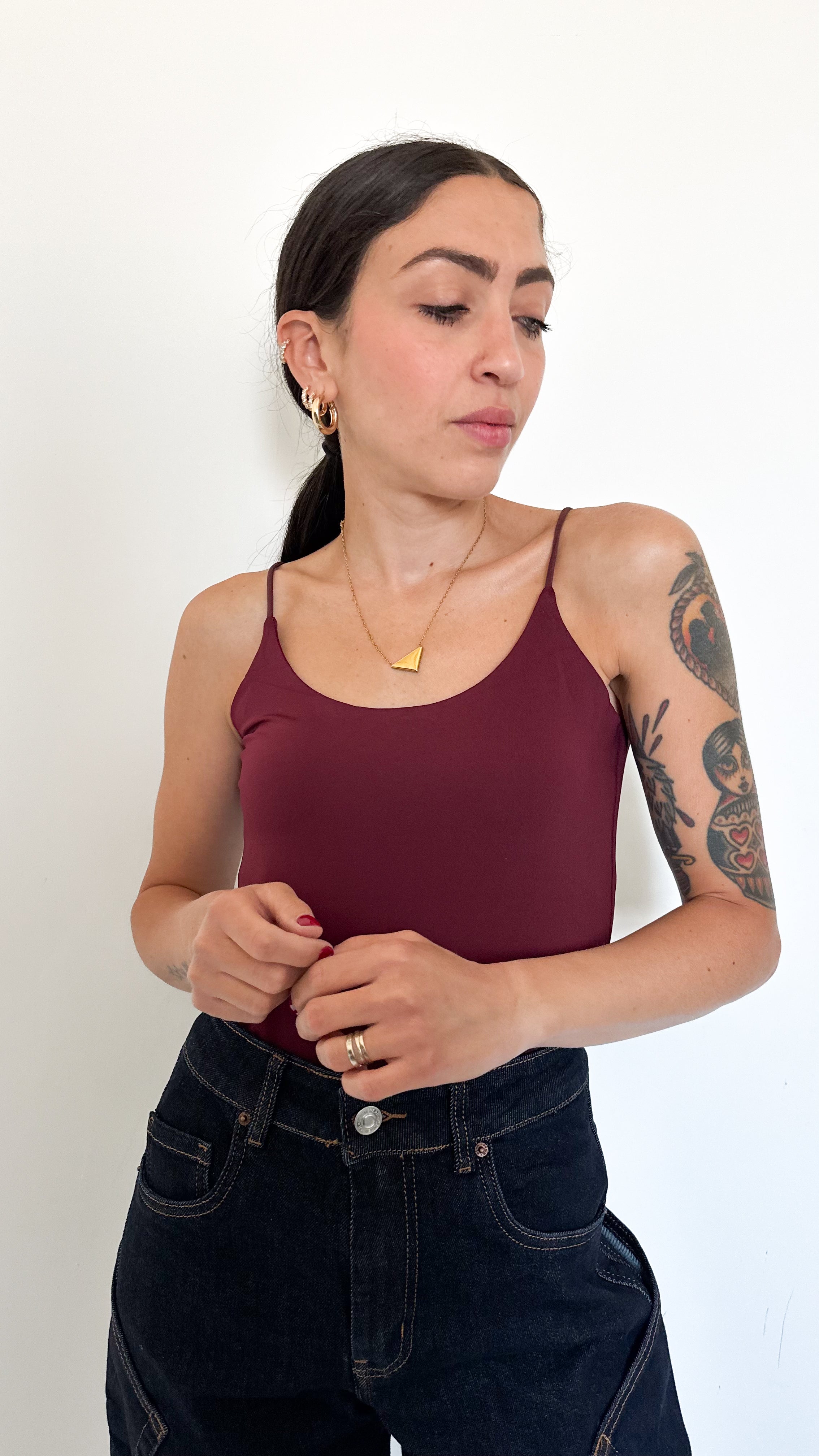 Top Bordeaux Con Spalline Sottili