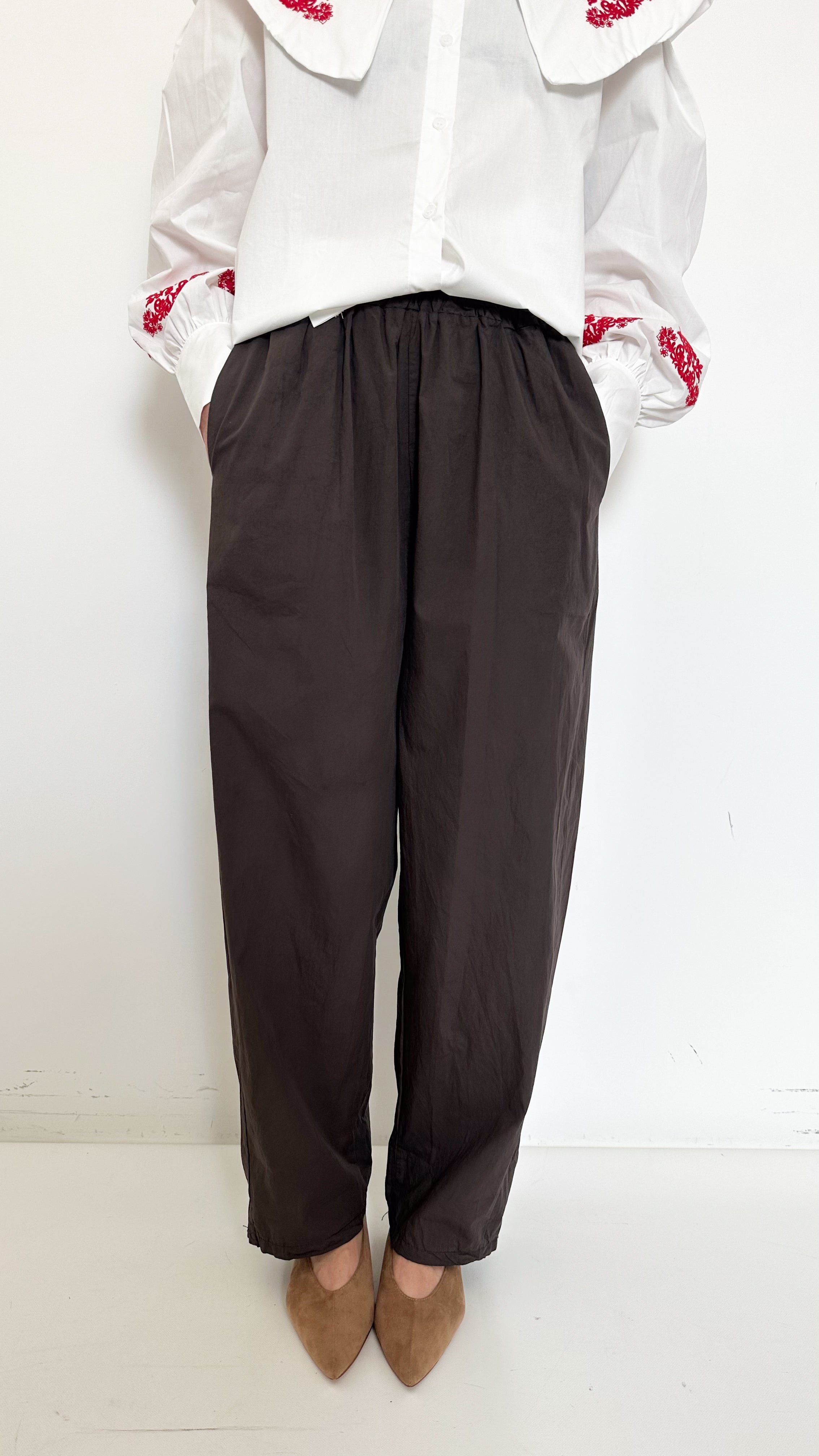 Pantaloni Marroni Balloon In Cotone