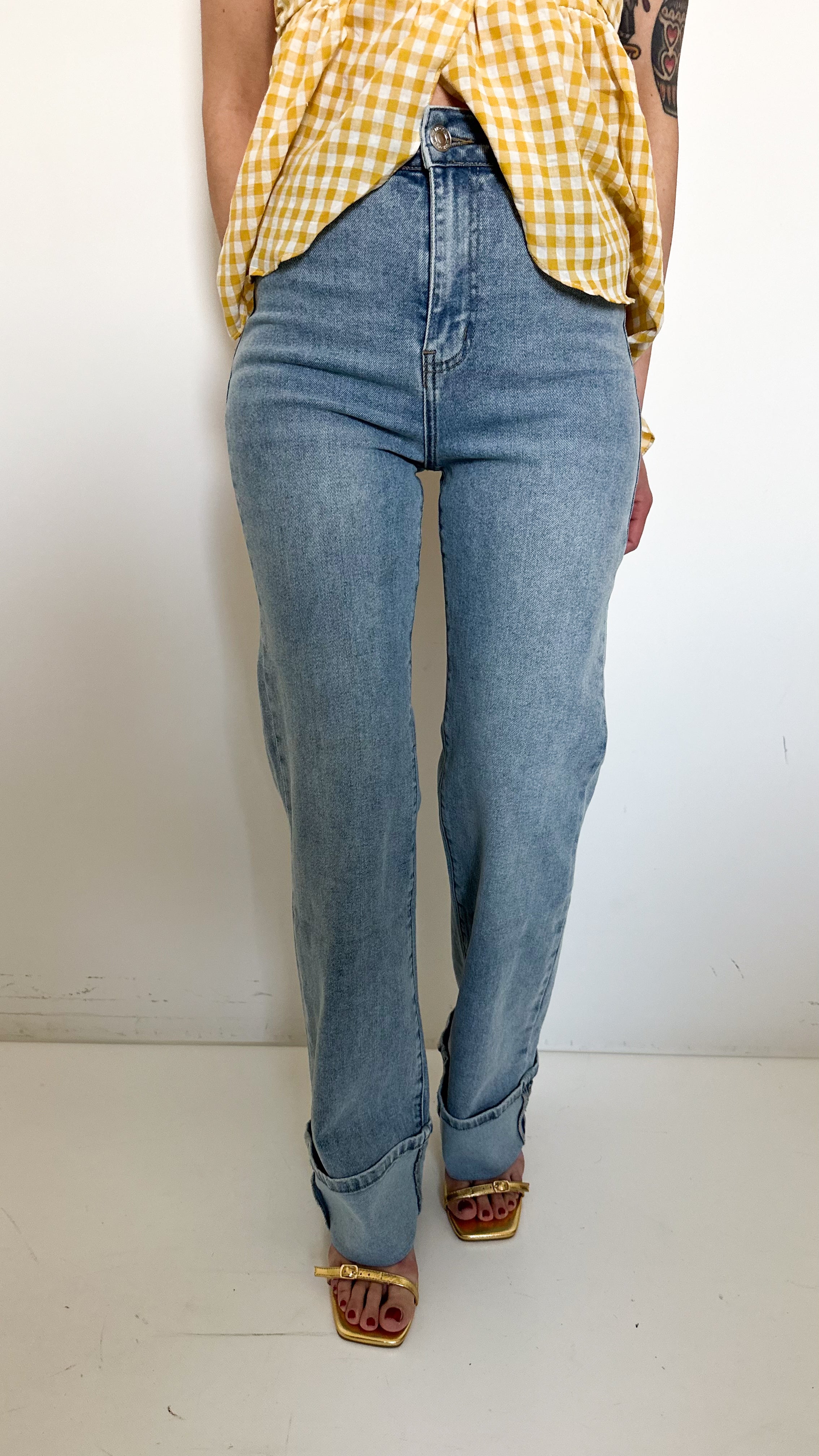 Jeans Con Risvolto Slavato