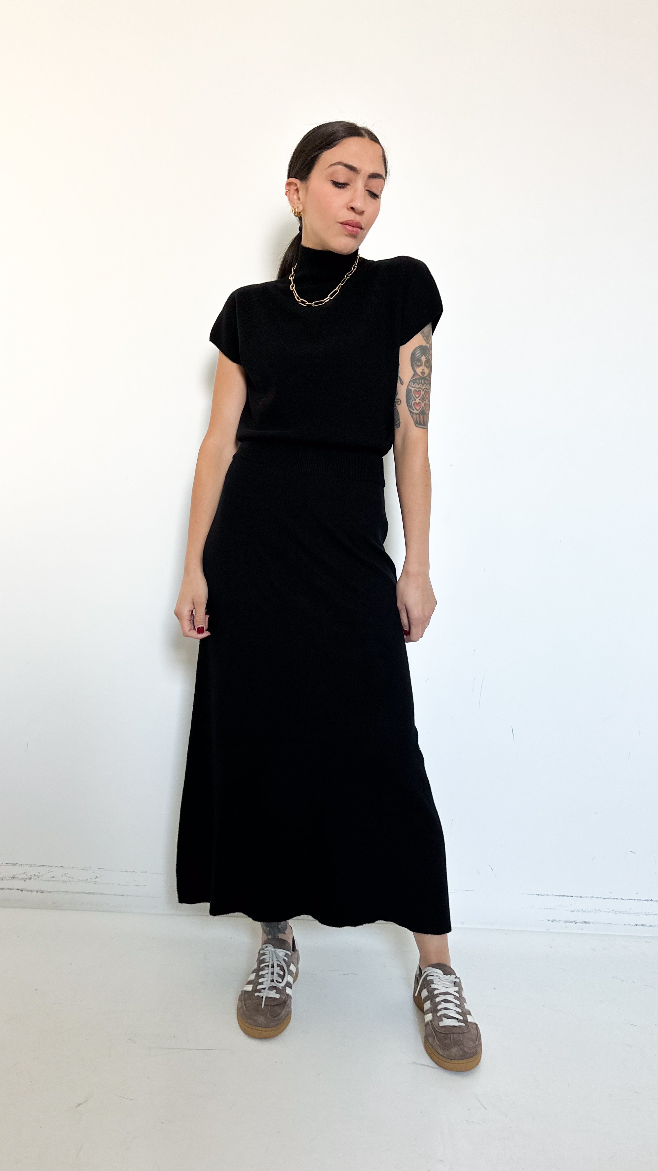 Coordinato Nero Con Gonna