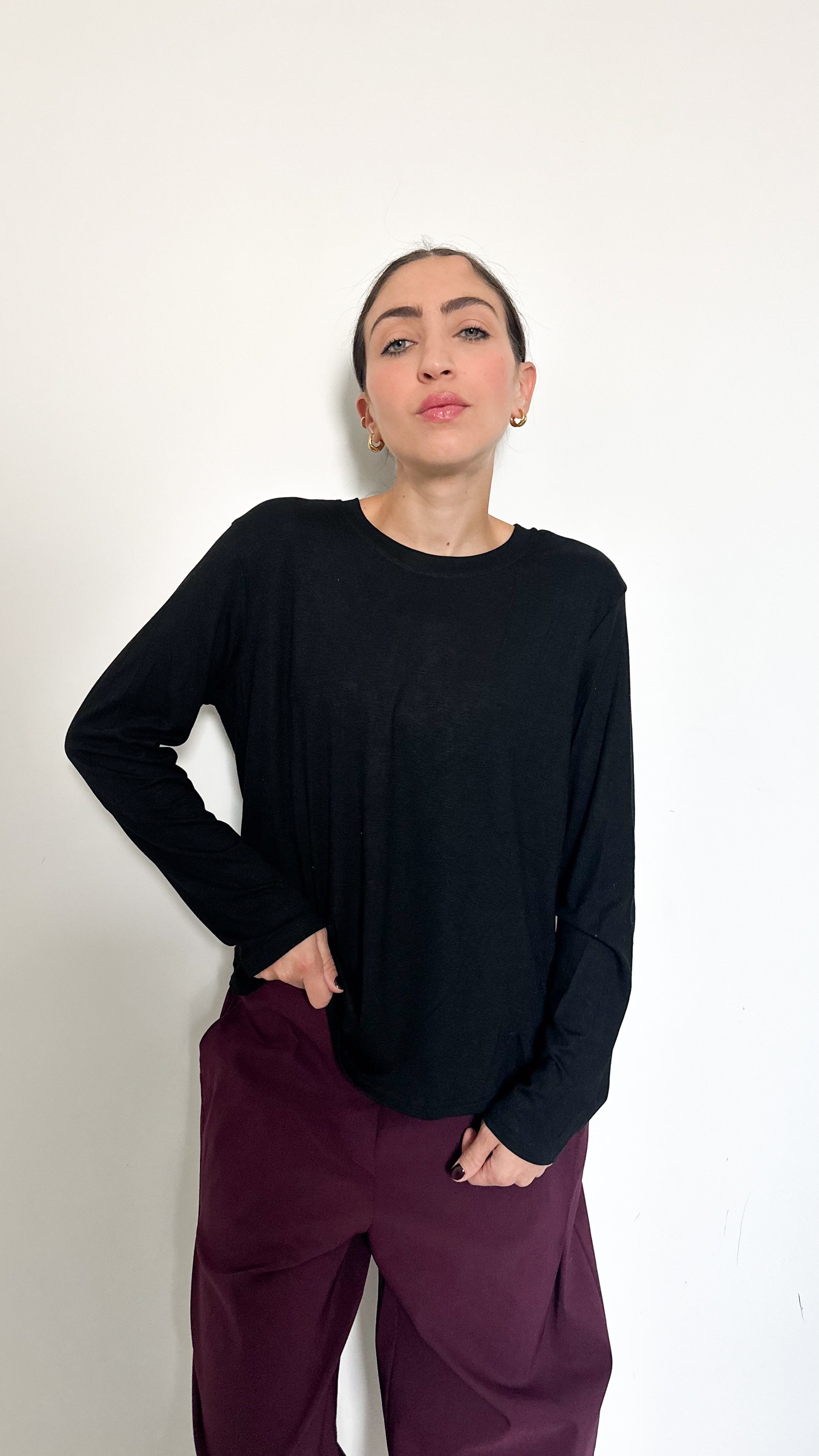 Maglietta Nera Maniche Lunghe