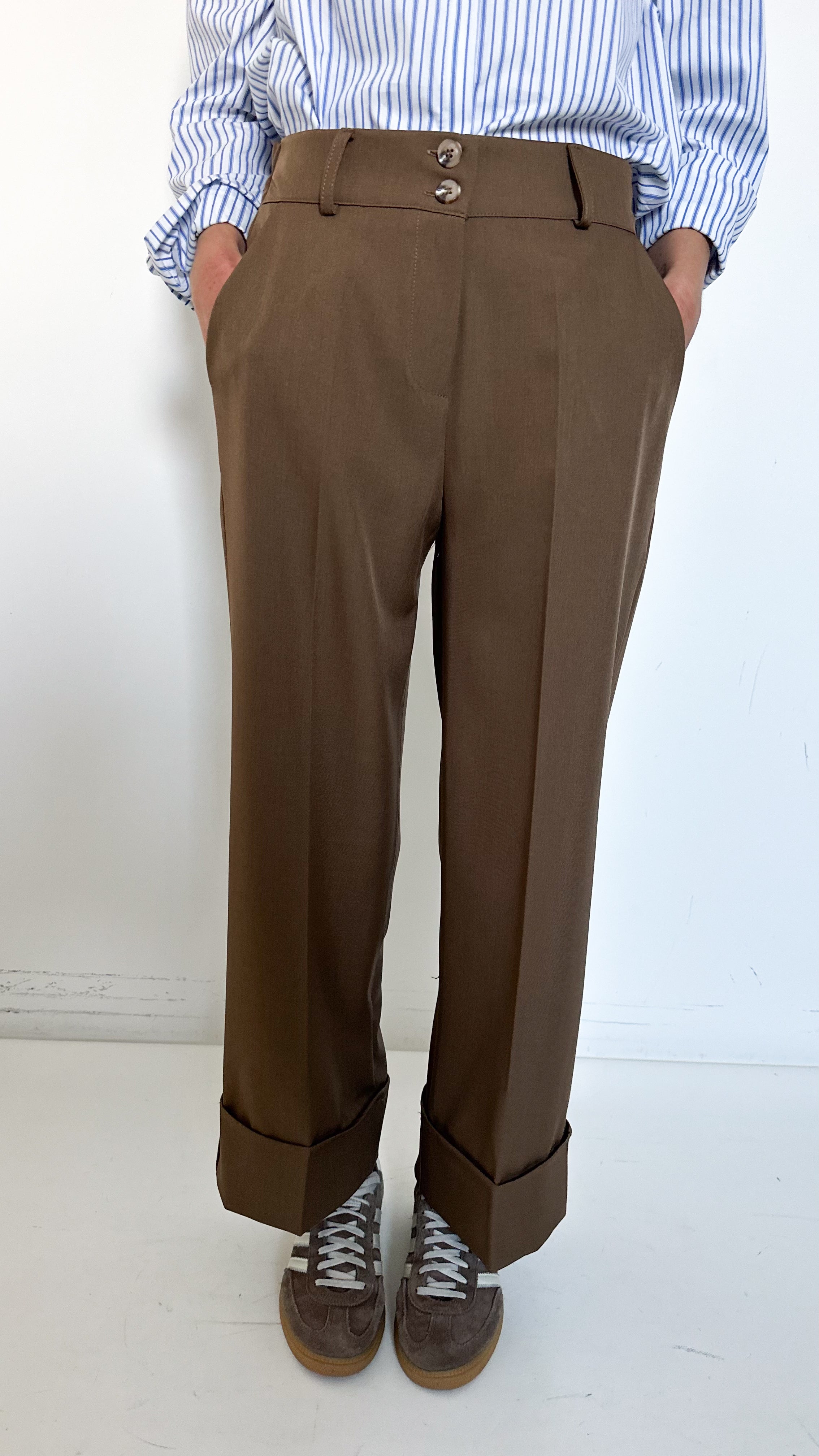Pantaloni Con Risvolto