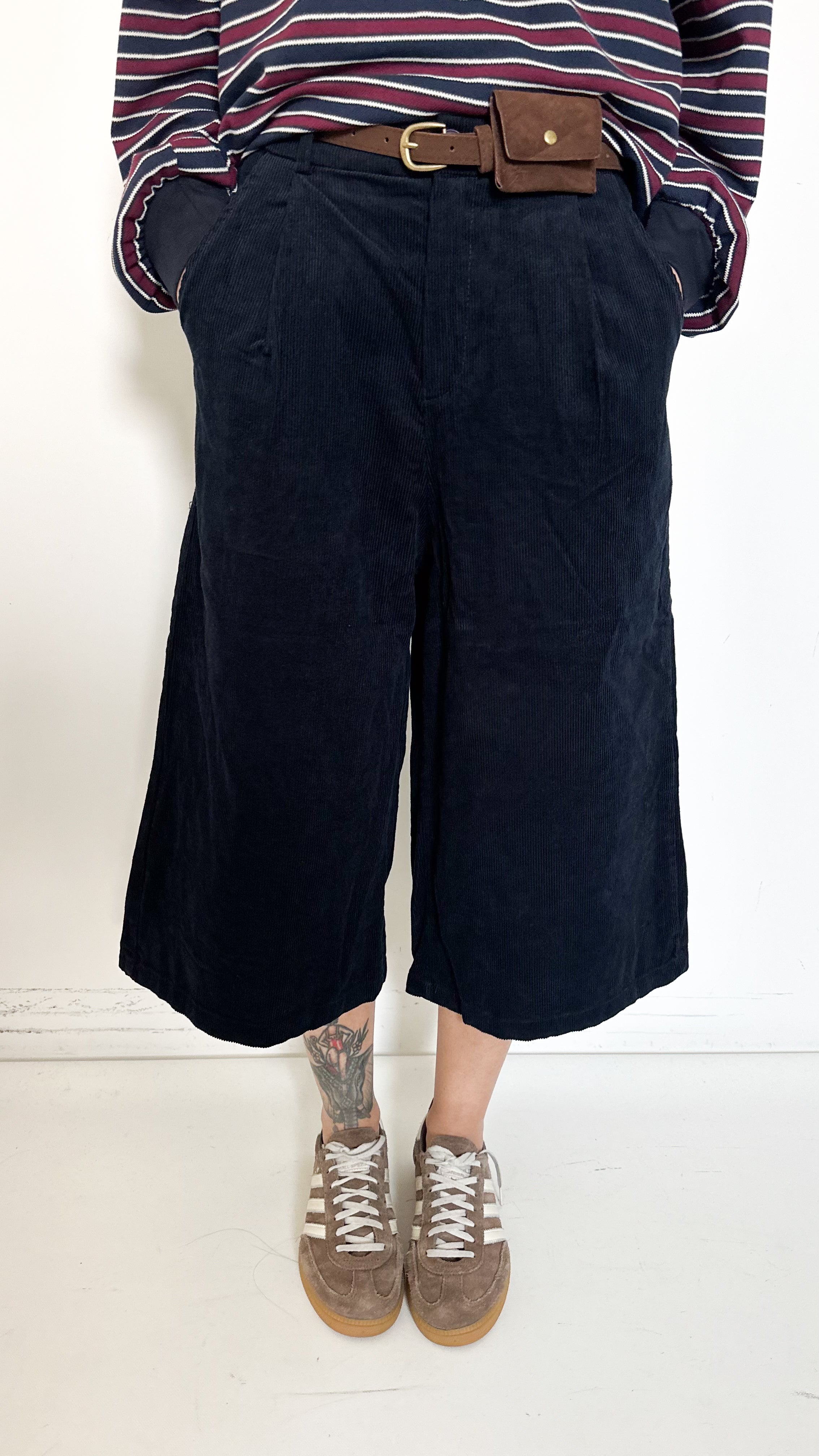 Bermuda Blu In Velluto