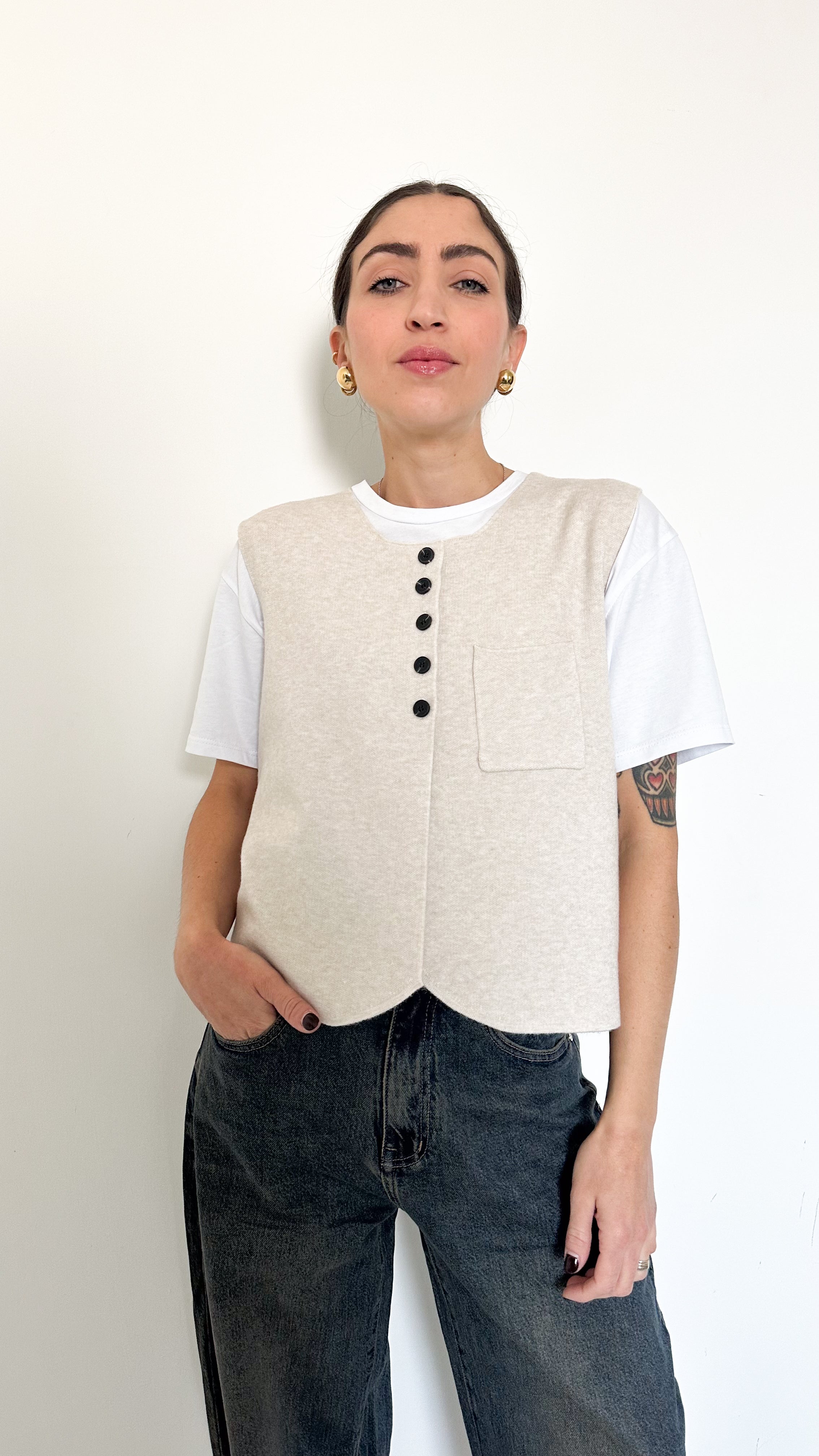 Gilet Beige Con Tasca