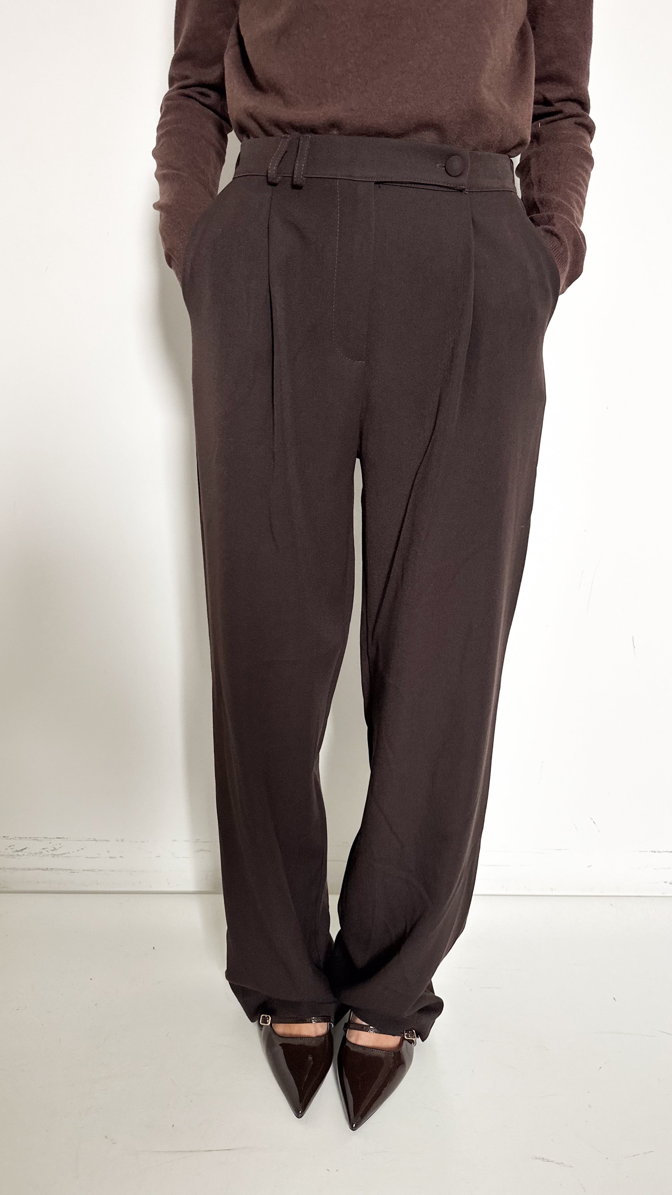 Pantaloni Marroni Con Pinces