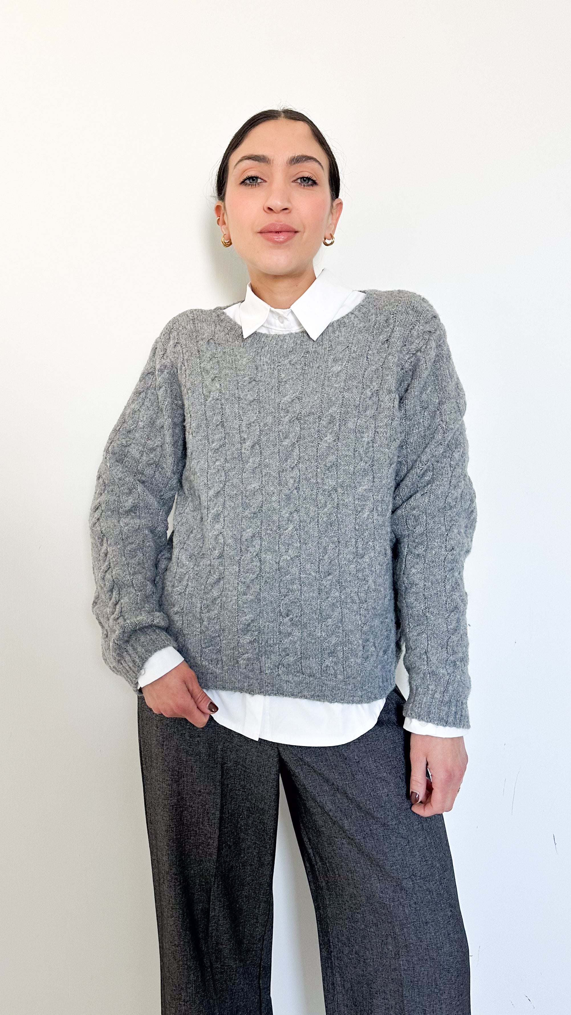 Pull Con Trecce Grigio