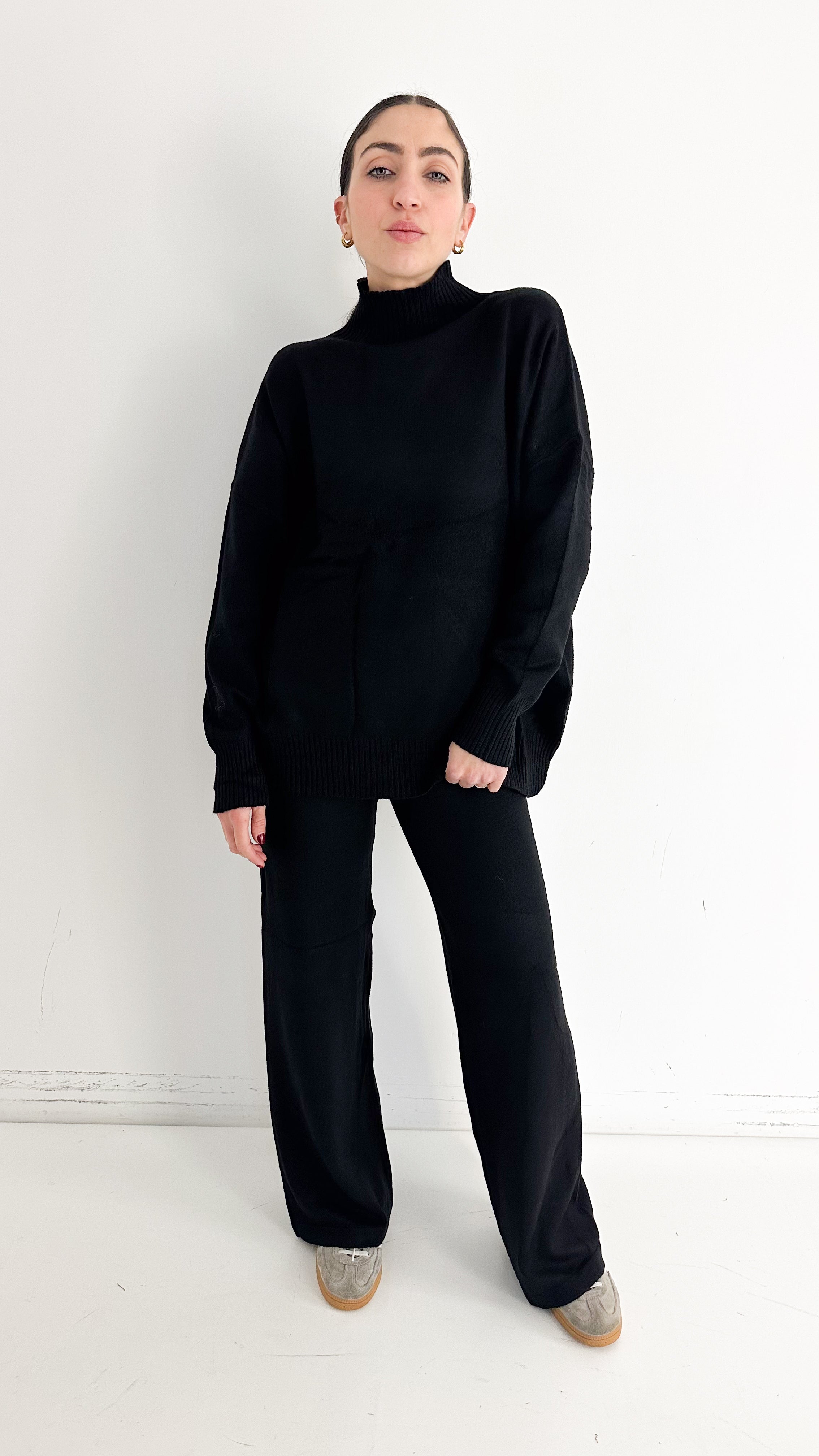 Coordinato Nero Collo Alto