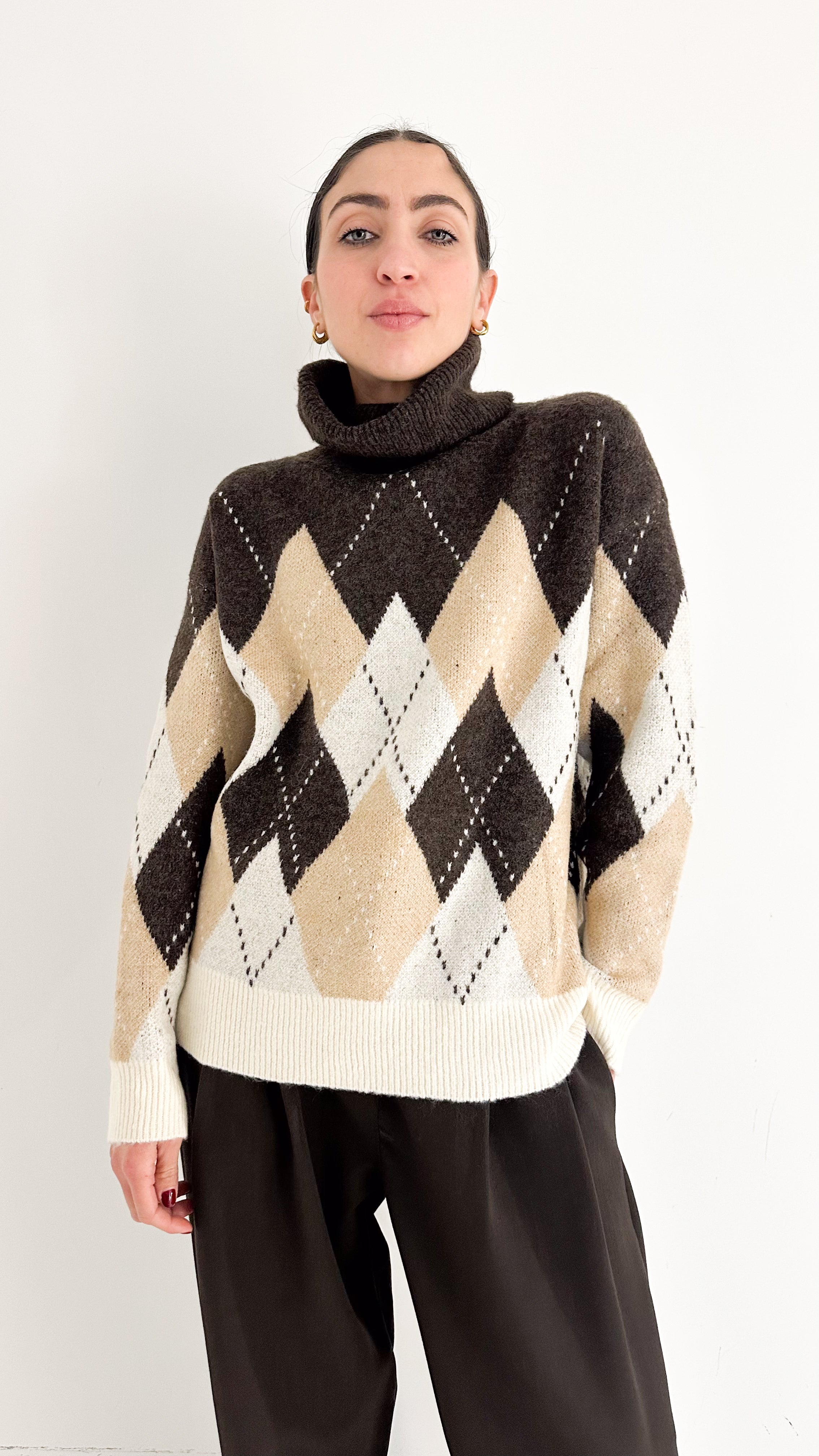 Pull Collo Alto Marrone A Fantasia