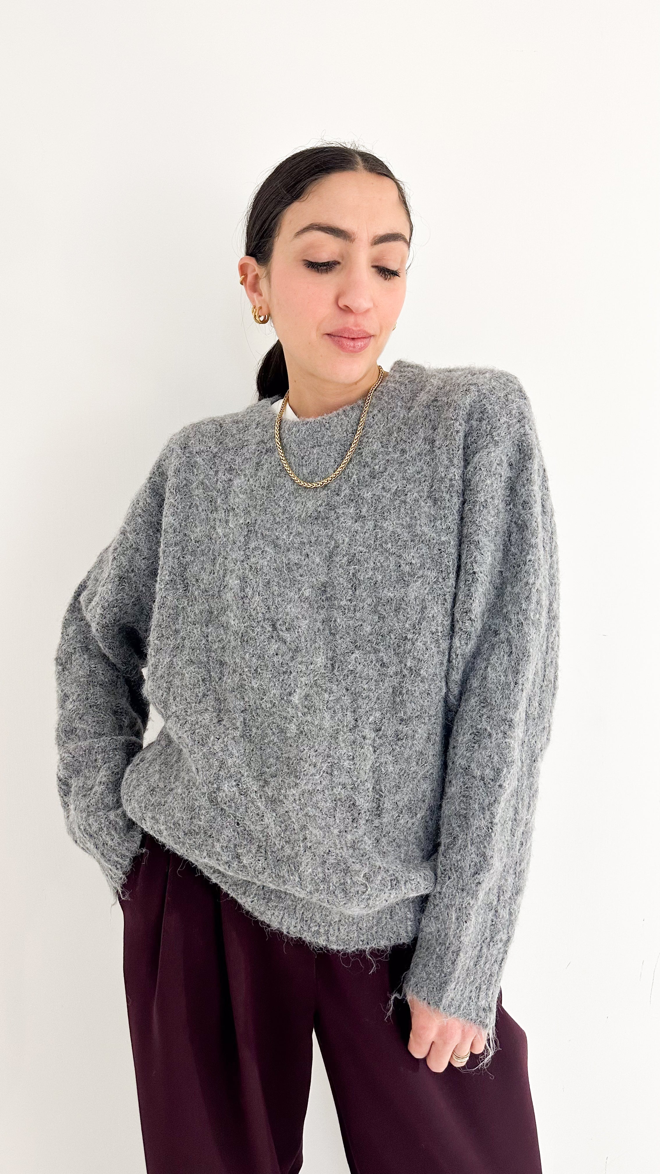 Pull Grigio Con Trecce