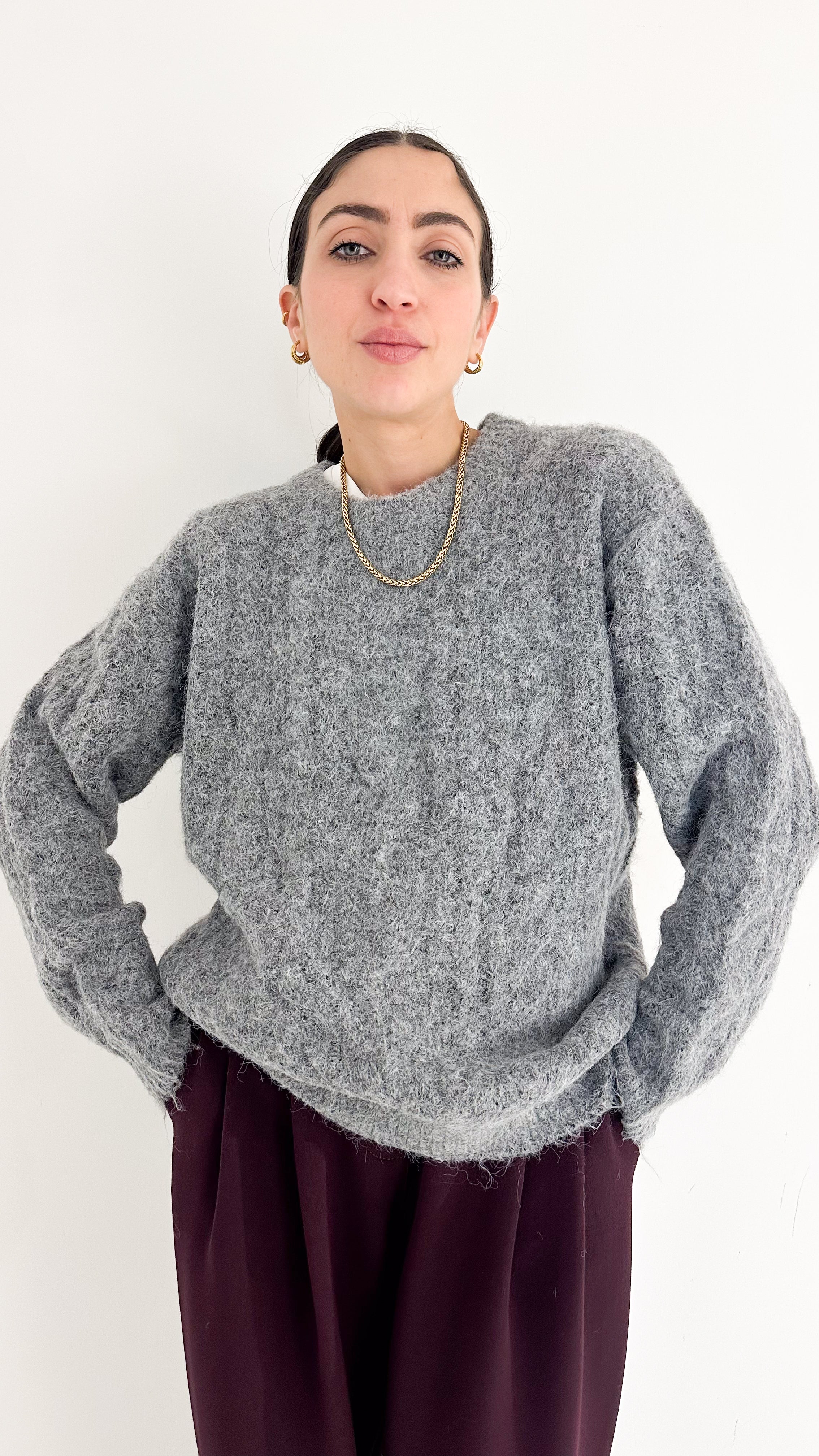Pull Grigio Con Trecce