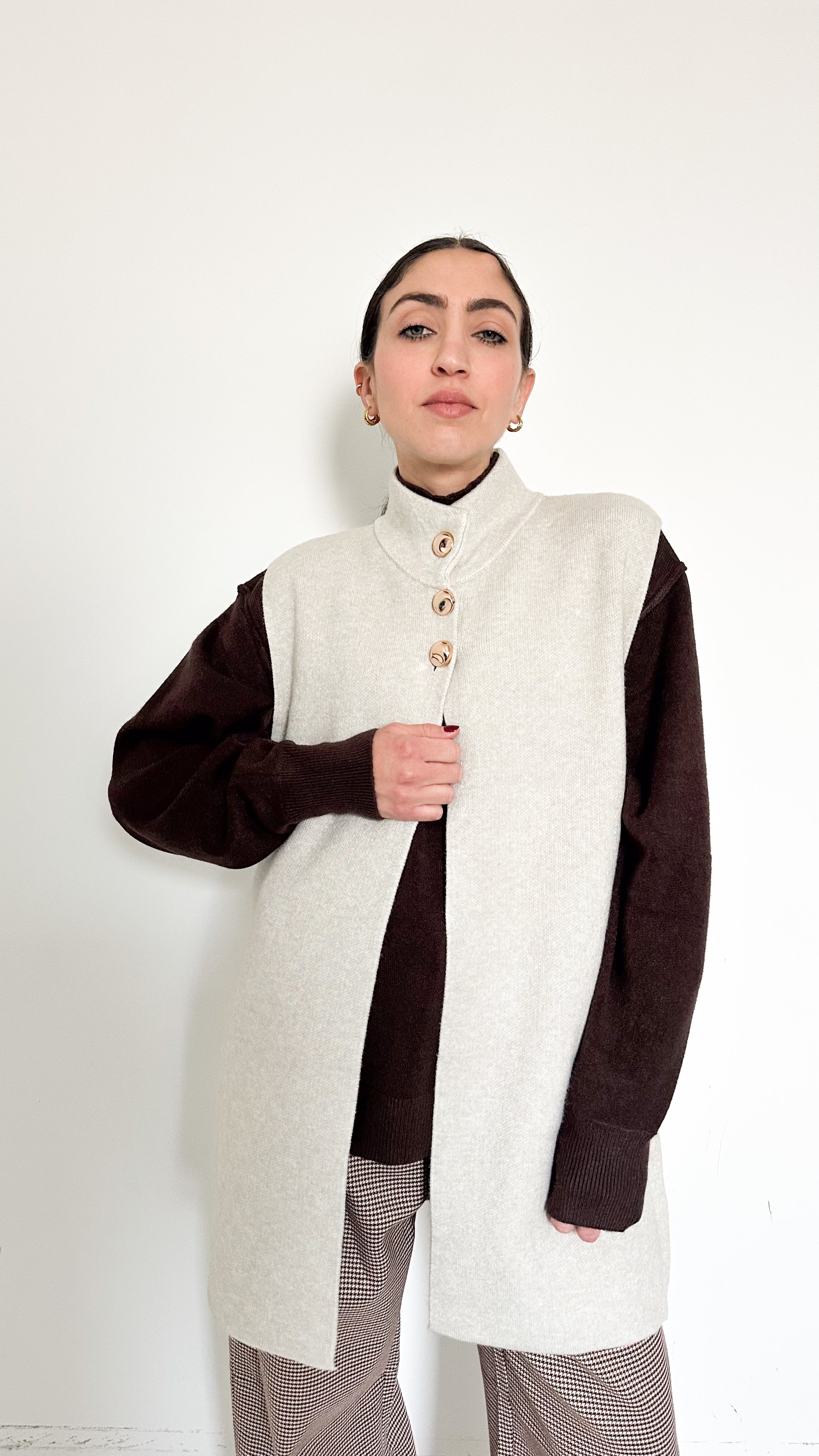 Gilet Beige Con Dettagli