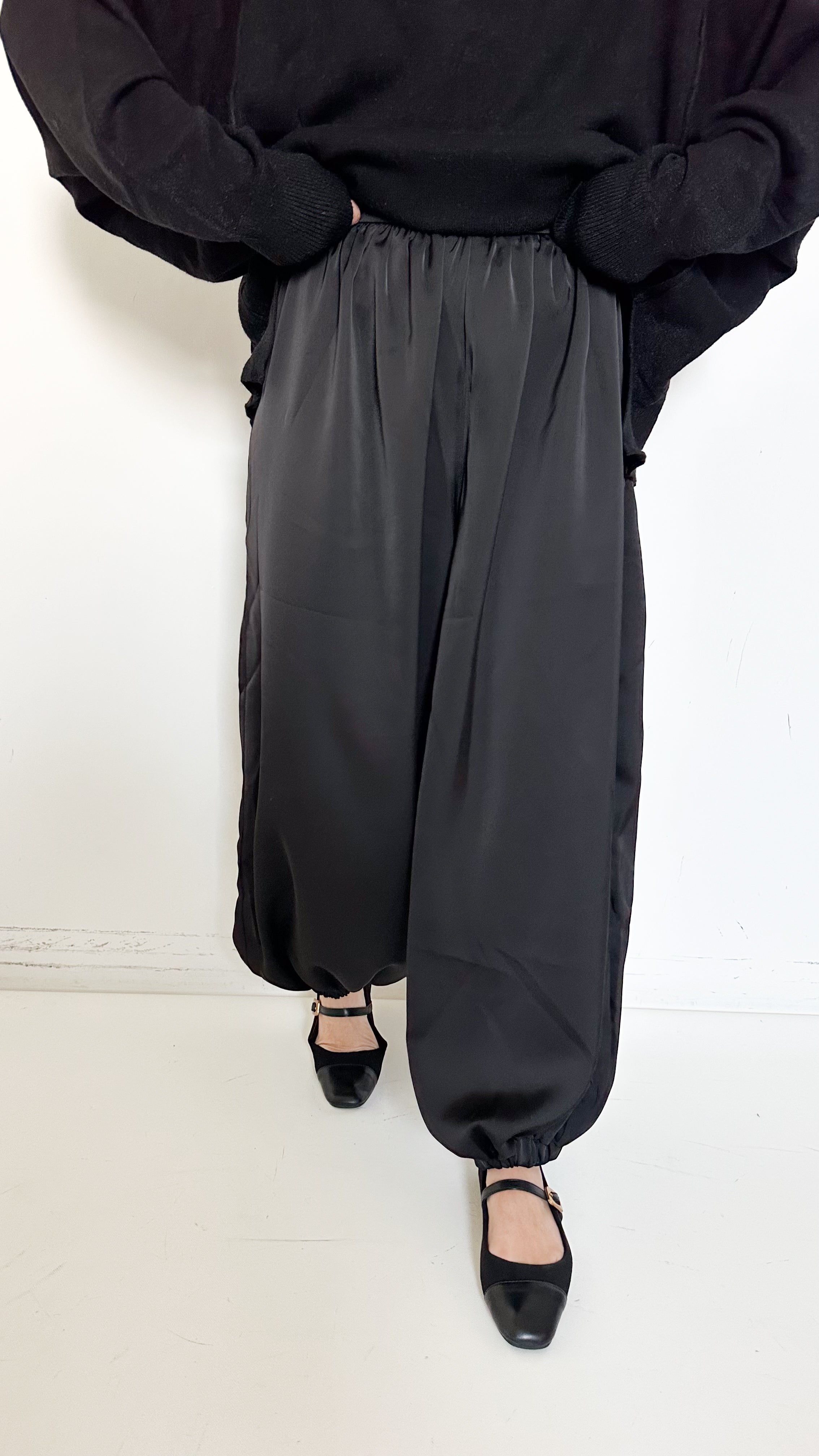 Pantaloni Bloomer Neri In Satin