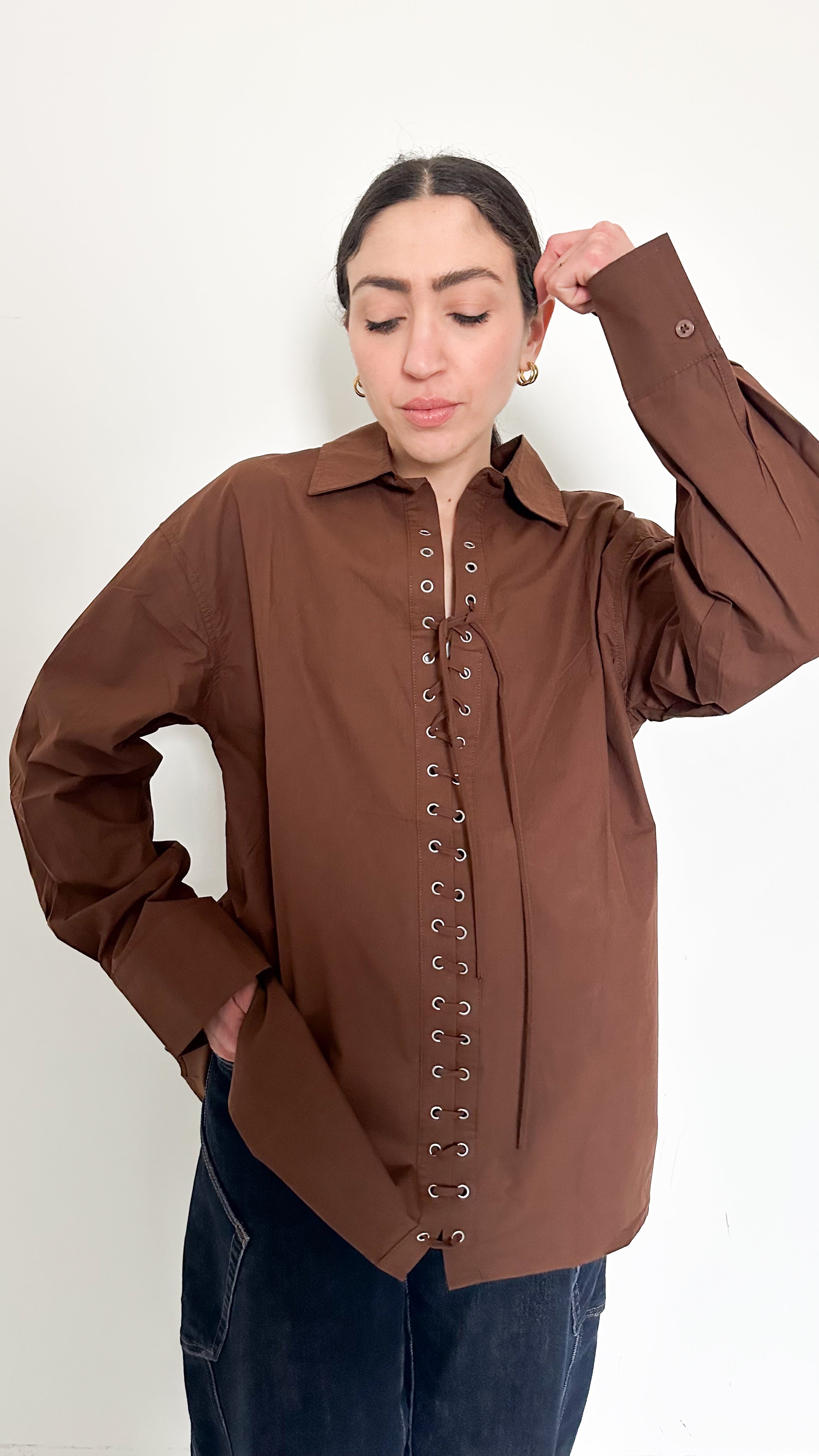 Camicia Marrone Con Lacci