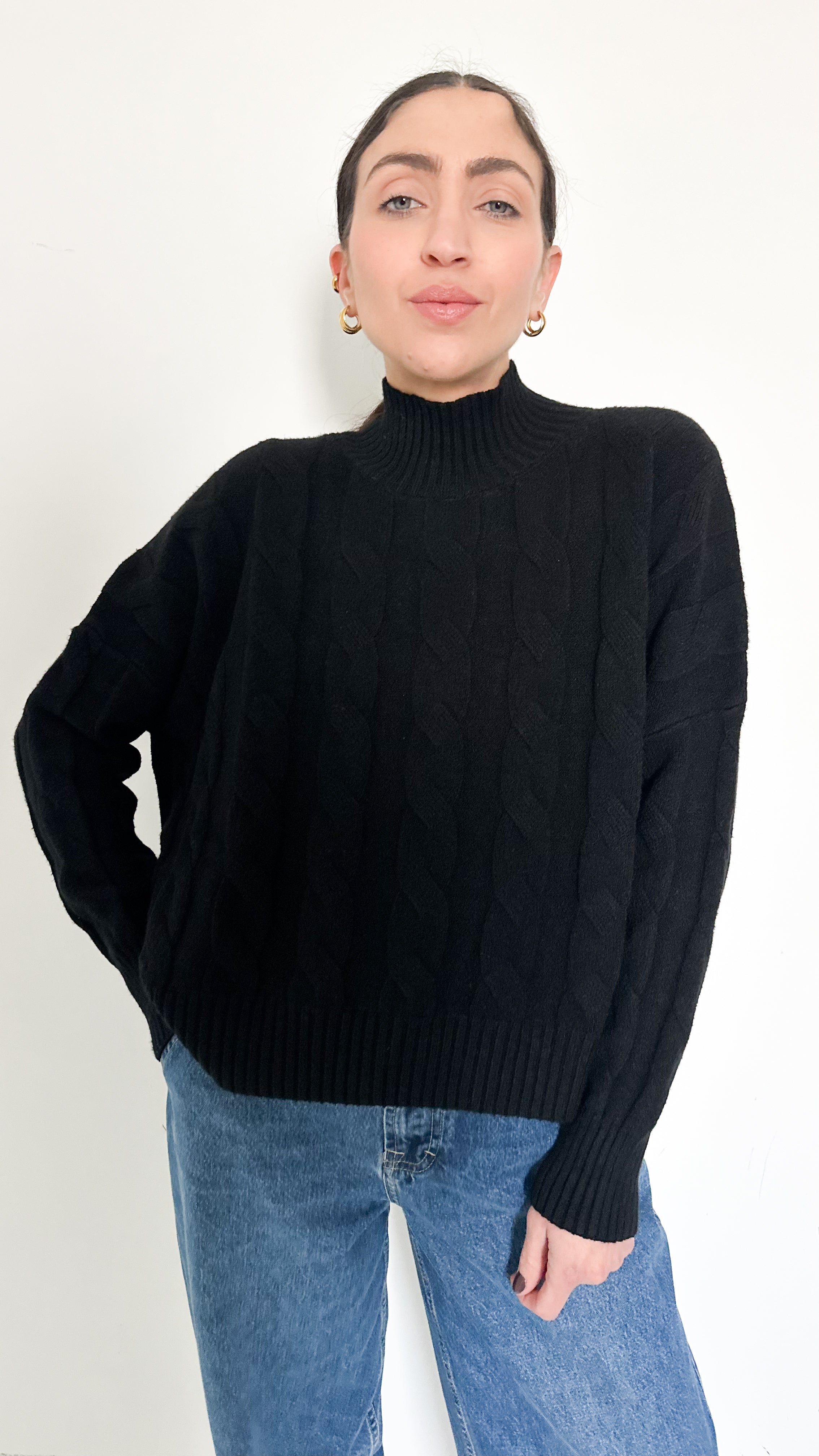 PullOver A Trecce Nero By SimonaG.