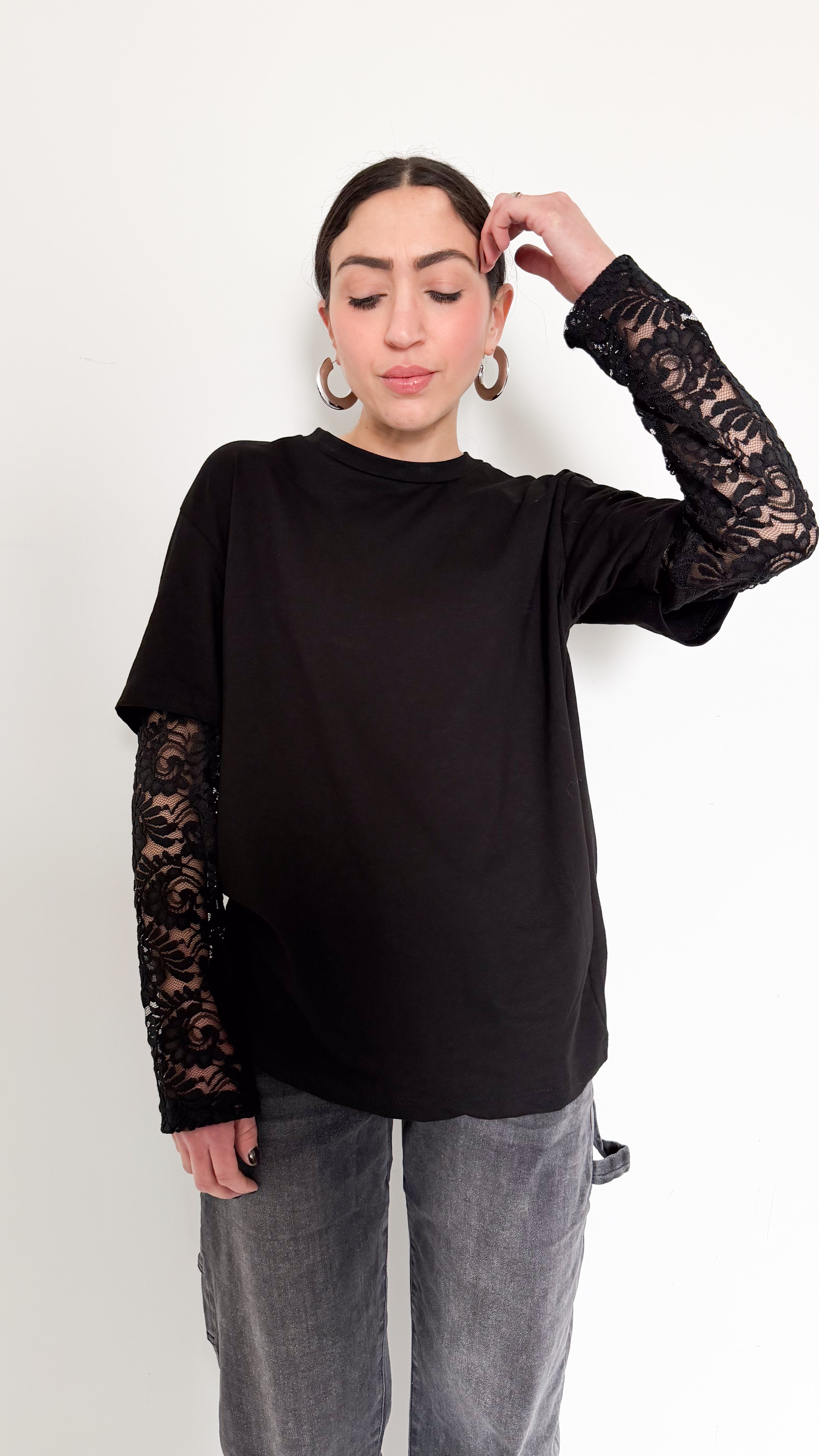 T-Shirt Con Maniche In Pizzo