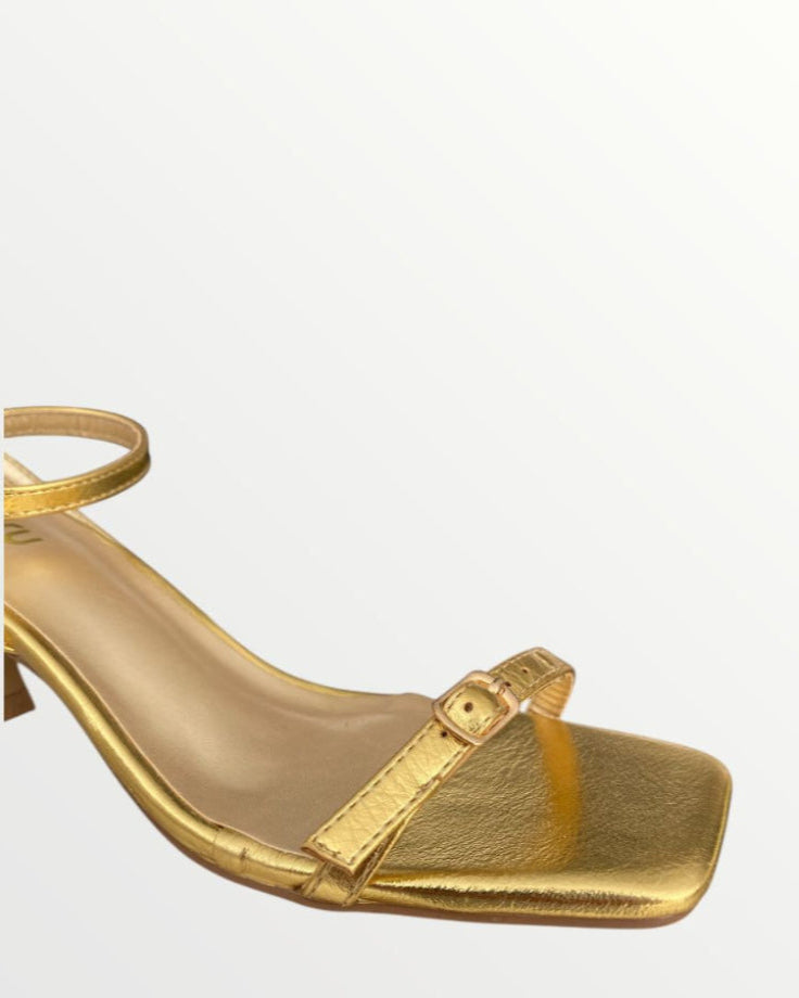 Sandalo Gold Con Fibbia